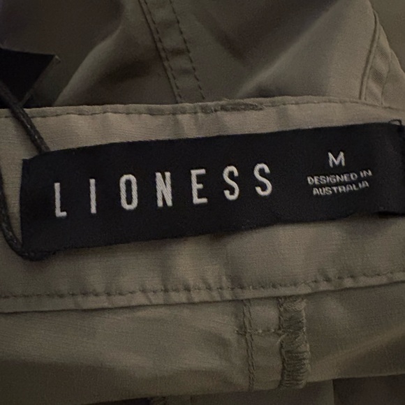 NWT Lioness Women’s Miami Vice Pants – Sage – Medium - Picture 4 of 6